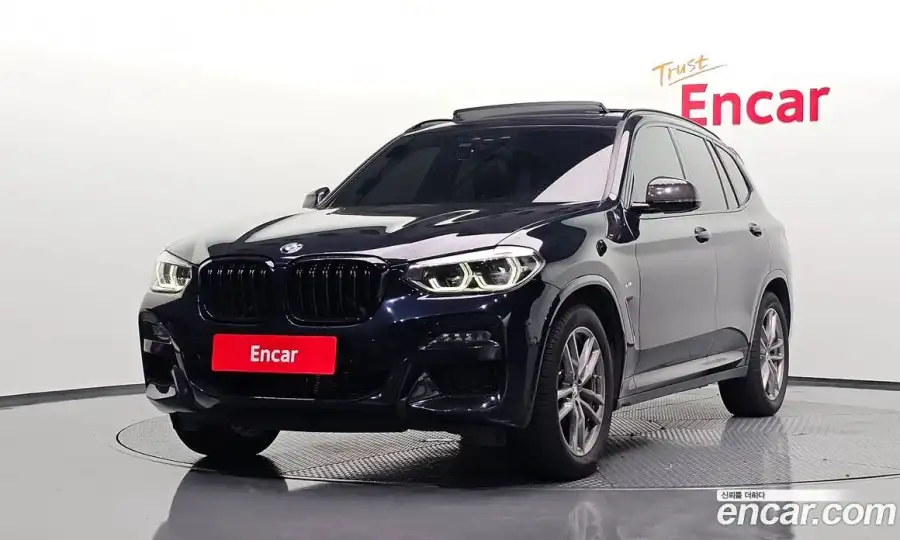 BMW X3 xDrive 20i M sports Online