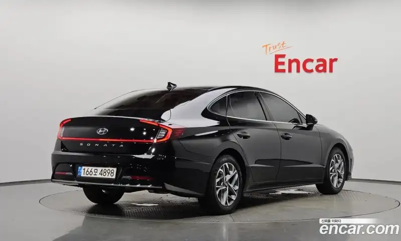 Hyundai Sonata 2.0