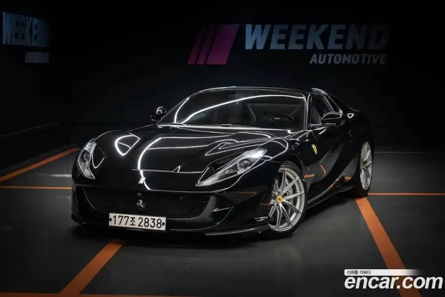 Ferrari 812 6.5 V12