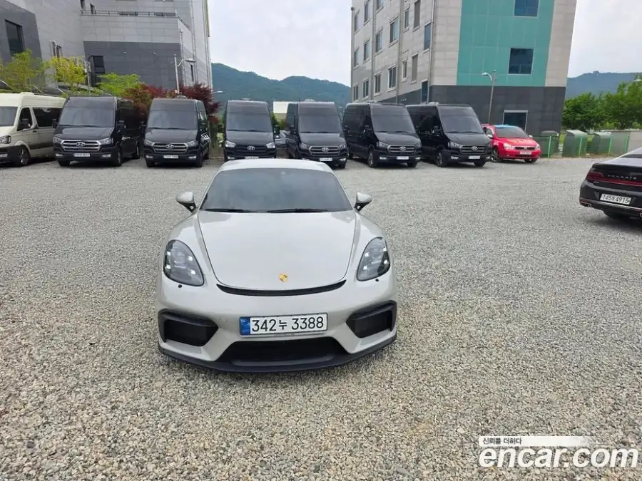 Porsche 718 4.0 GT4