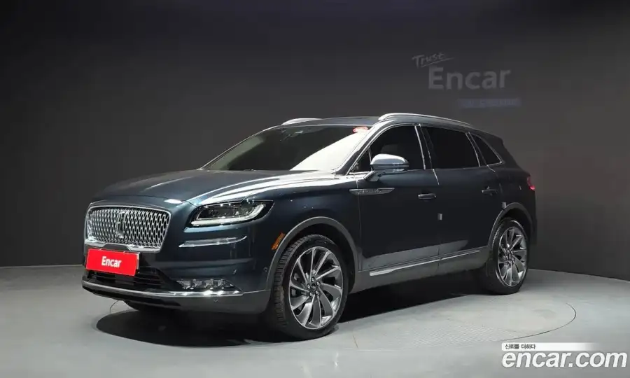 Lincoln Nautilus 2.7 202A AWD