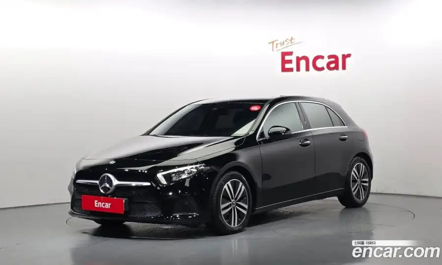 Mercedes-Benz A-Class A220 Hatchback