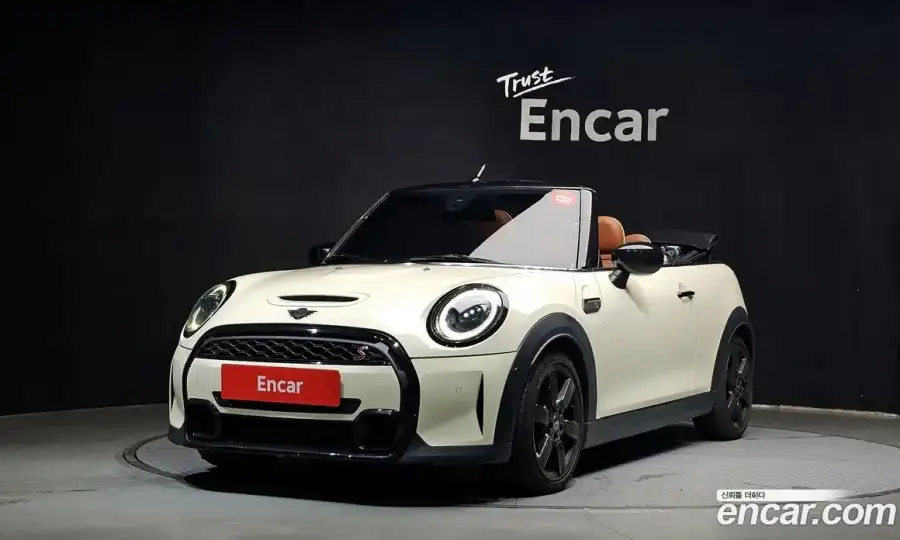 Mini Cooper Convertible Classic
