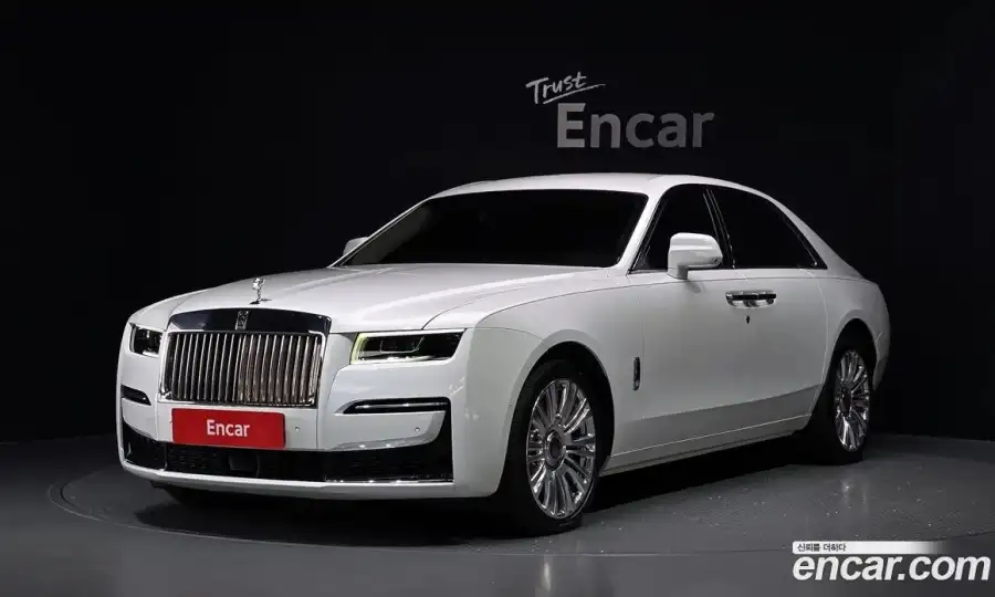 Rolls-Royce Ghost 6.7 V12