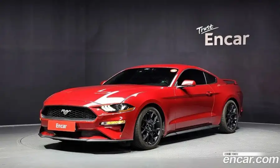 Ford Mustang Coupe