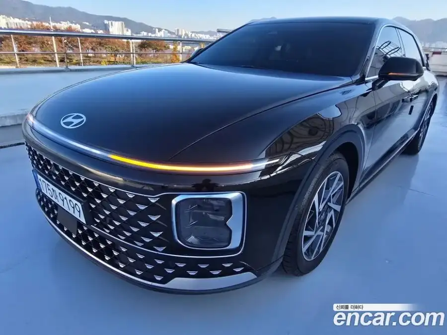 Hyundai Grandeur Exclusive