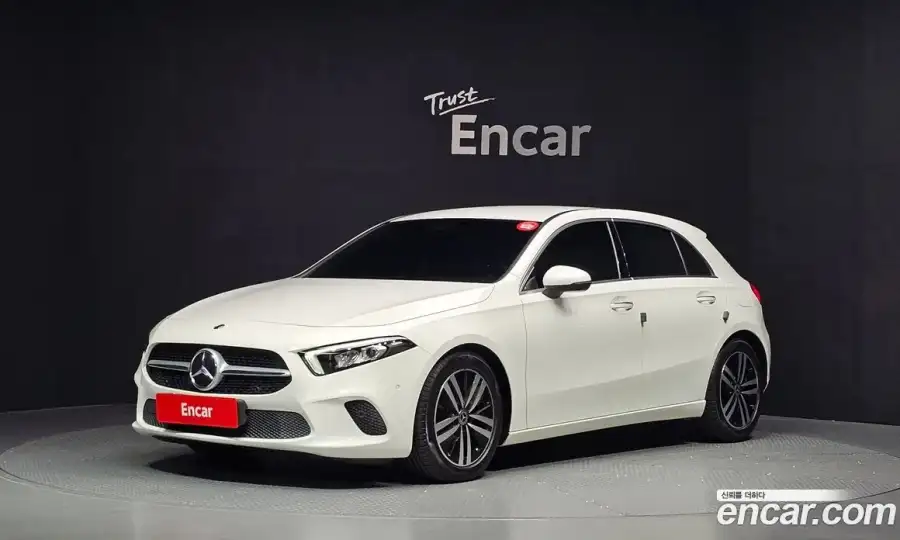 Mercedes-Benz A-Class A220 Hatchback