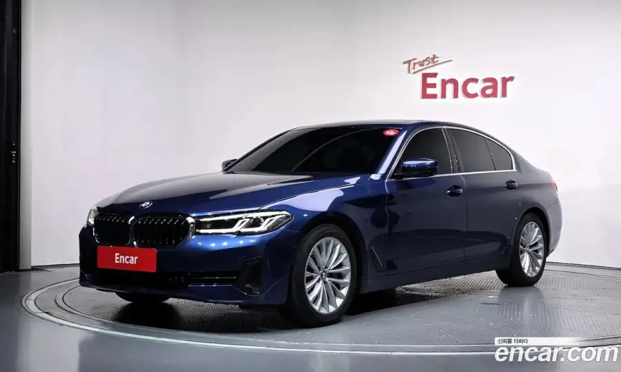 BMW 5-Series 530i Luxury