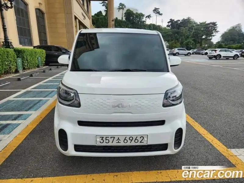 Kia Ray Van