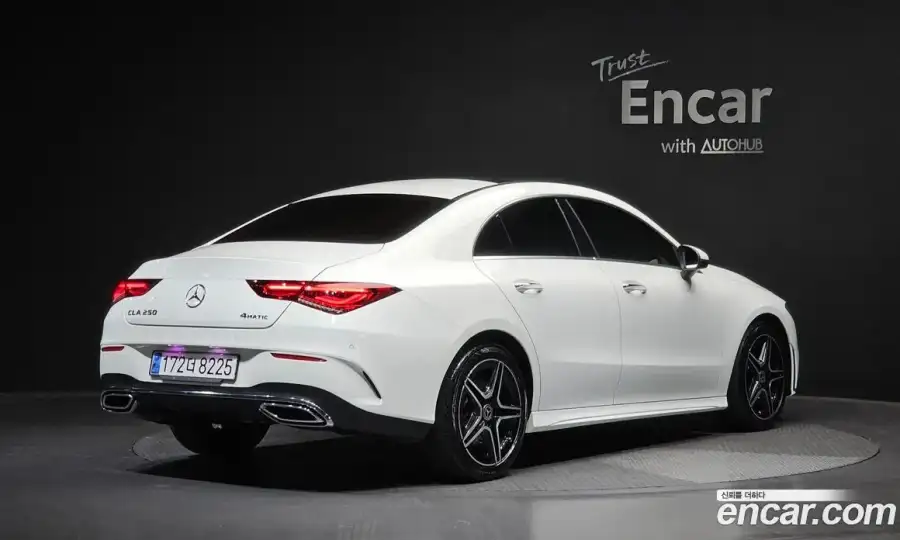 Mercedes-Benz CLA-Class CLA250 4MATIC