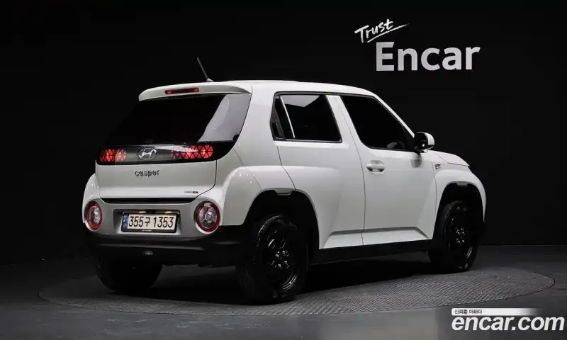 Hyundai Casper Van