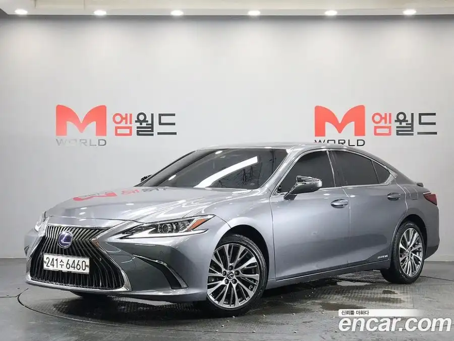 Lexus ES Luxury