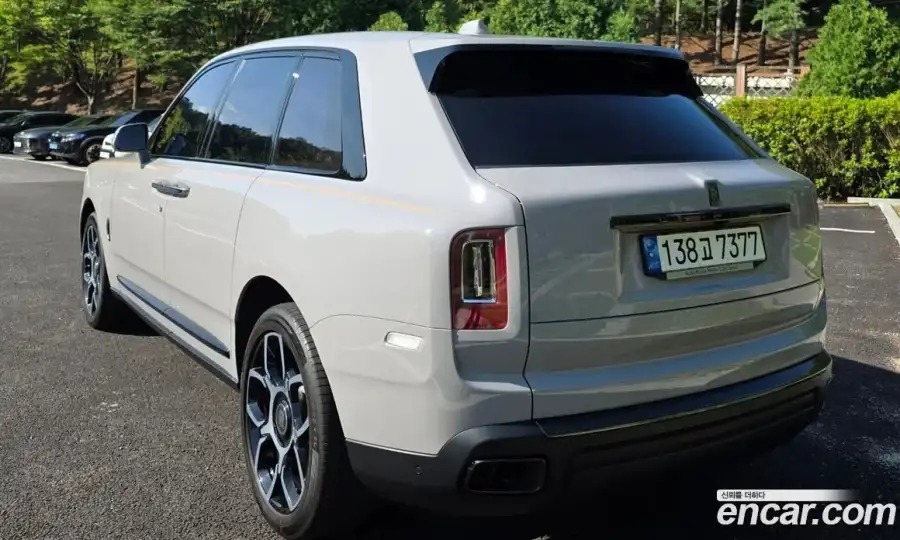 Rolls-Royce Cullinan 6.7 V12 Black Badge