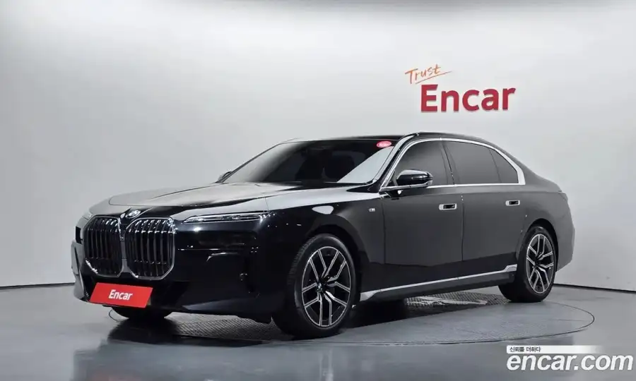 BMW 7-Series 740i sDrive M Sport