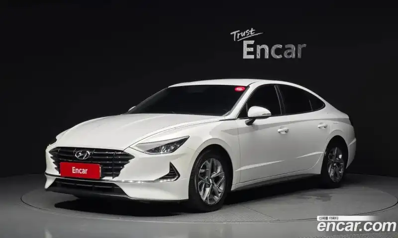Hyundai Sonata 2.0 LPG rental car