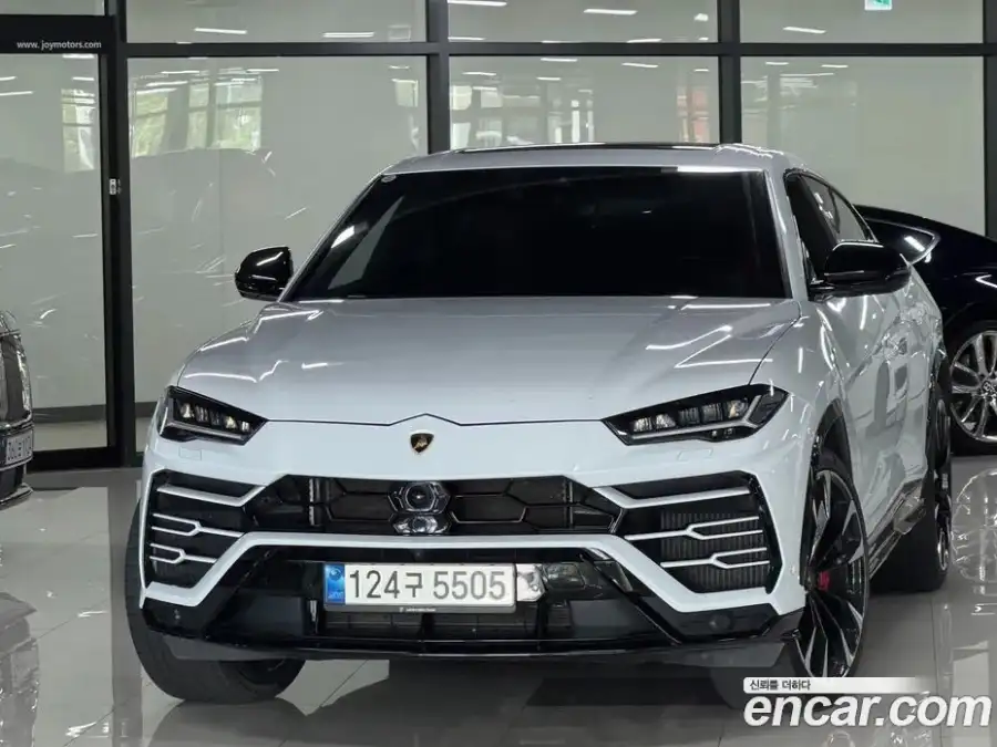 Lamborghini Urus 4.0 V8
