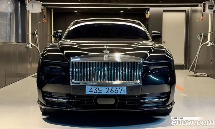 Rolls-Royce Spectre Coupe