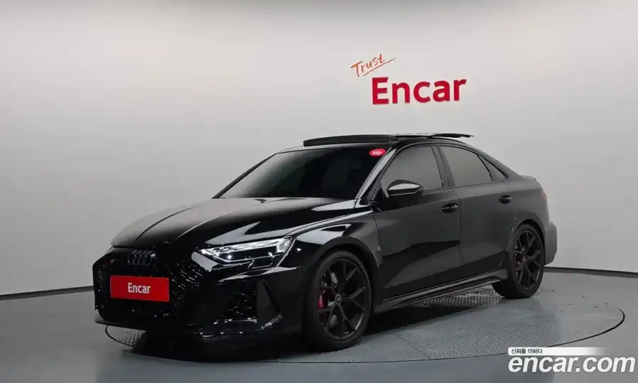 Audi RS3 2.5 TFSI Quattro Carbon Edition