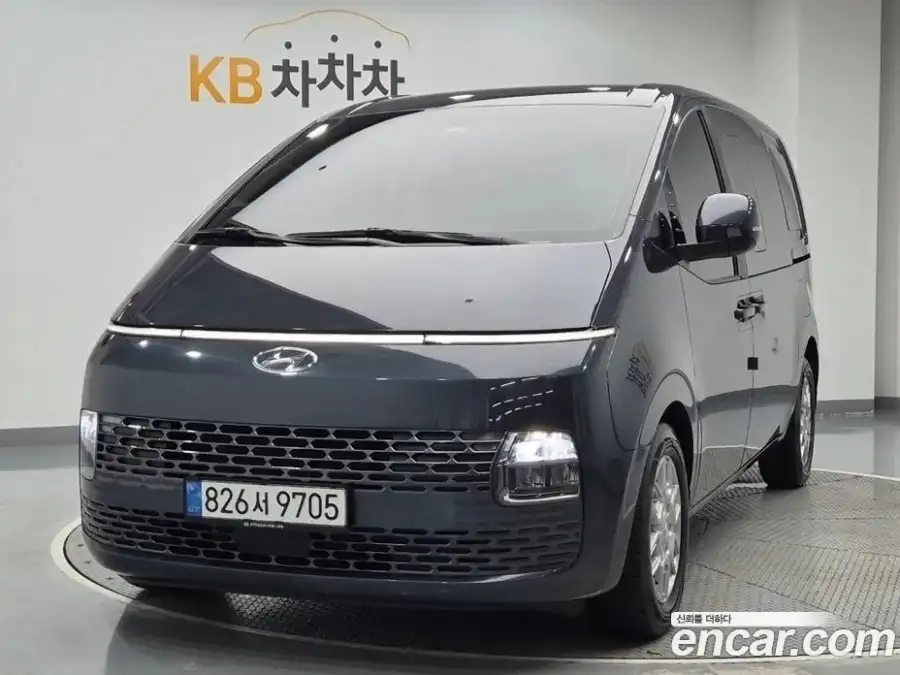 Hyundai Staria L3.5 Cargo 5-Seater