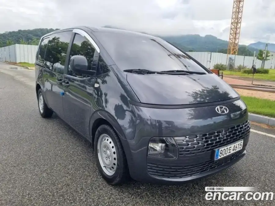 Hyundai Staria Cargo 5-Seater