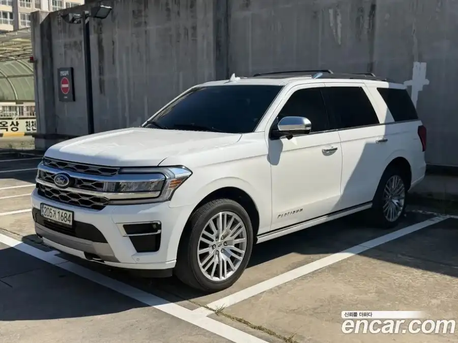 Ford Expedition Platinum 4WD