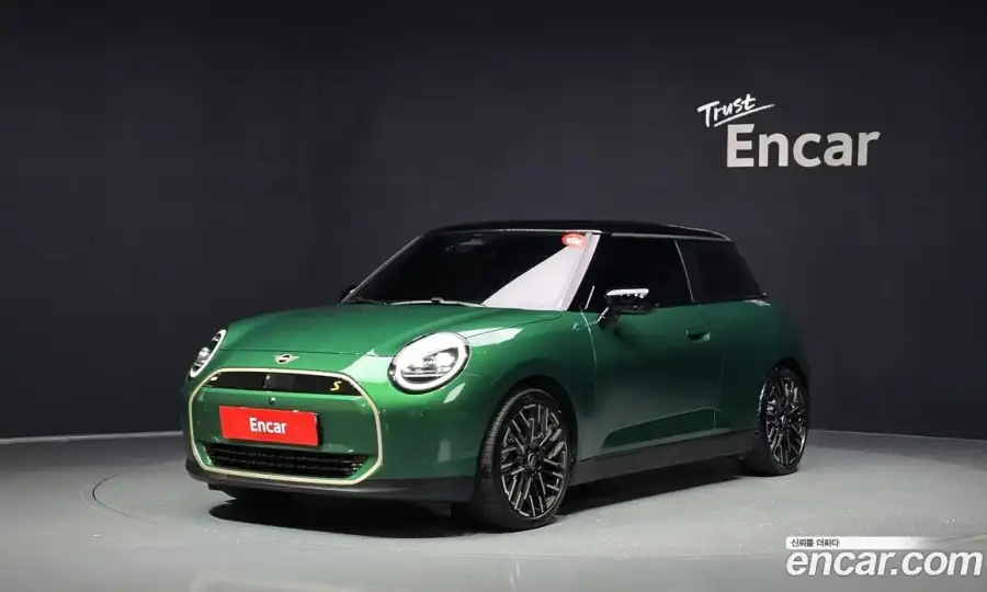 Mini Cooper SE Favoured