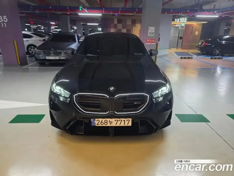 BMW M5 M5 Sedan