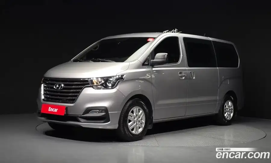 Hyundai Starex Van 3-Seater