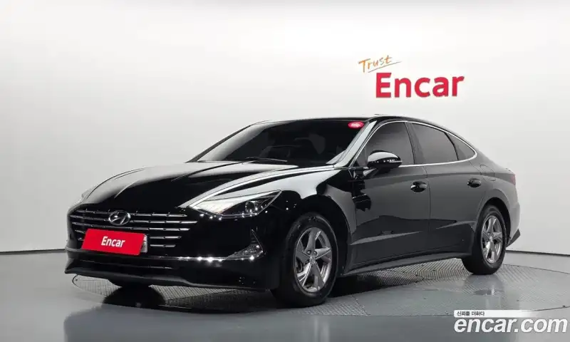 Hyundai Sonata 2.0 LPG rental car