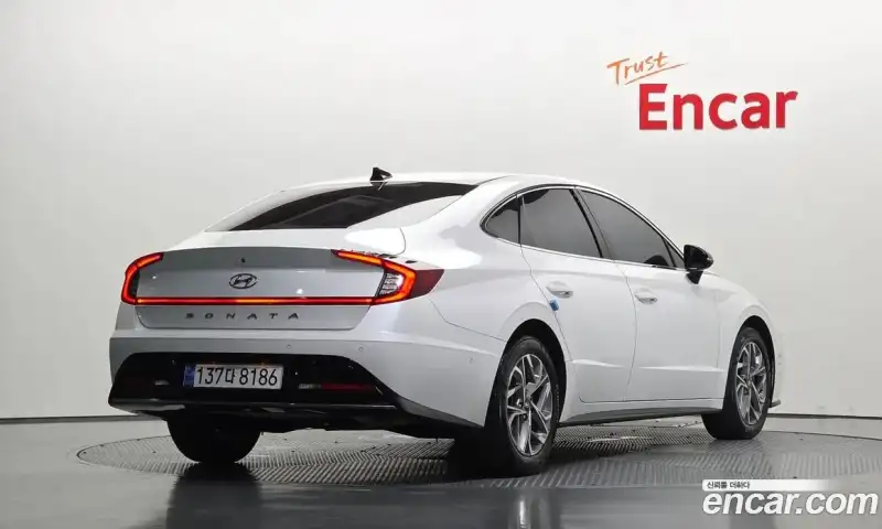 Hyundai Sonata 2.0