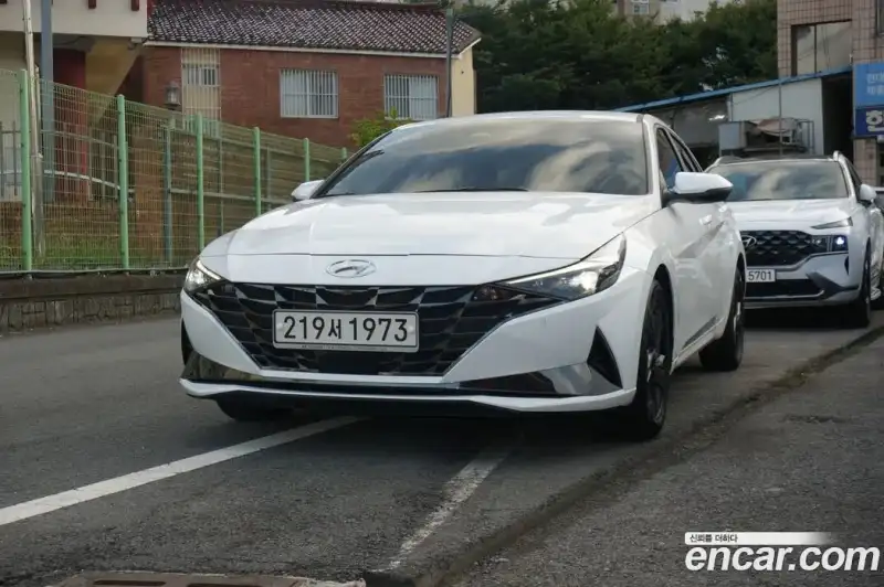Hyundai Avante 1.6