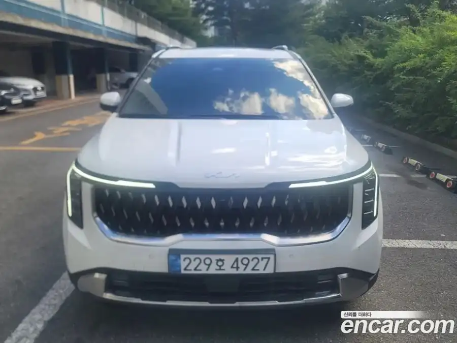 Kia Canival Gasoline 9-Seater Noblesse