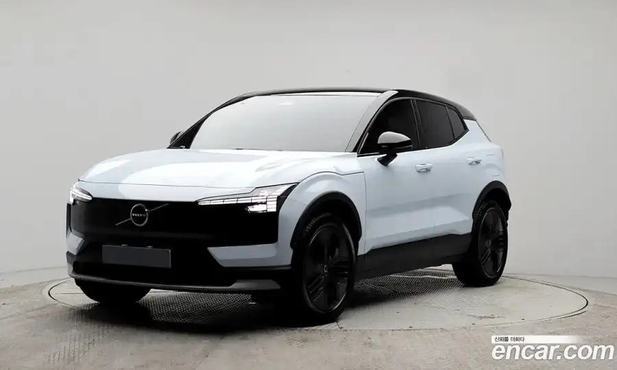 Volvo EX30 Performance Ultra