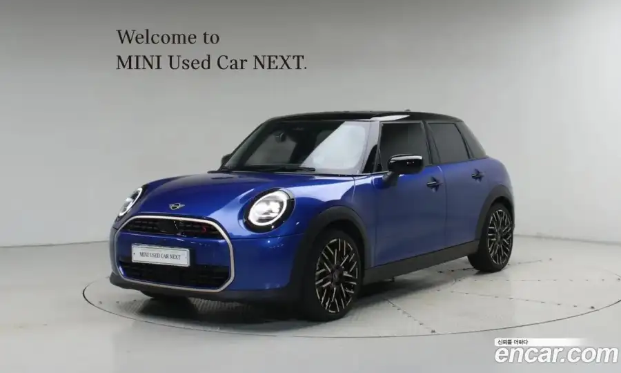 Mini Cooper 5 Door Favoured