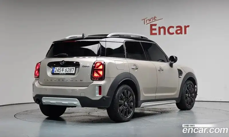 Mini Countryman Classic