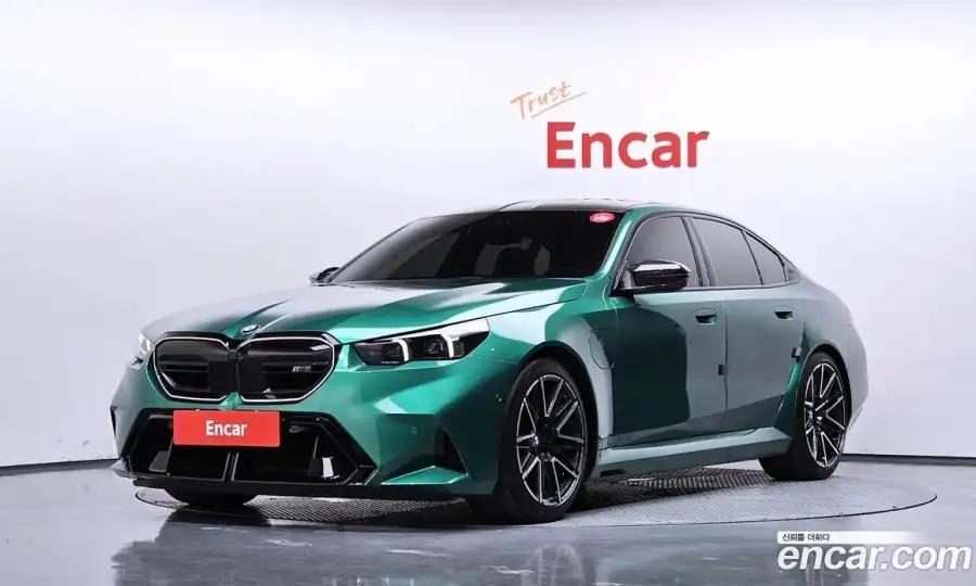 BMW M5 M5 Sedan
