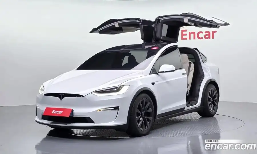 Tesla Model X AWD