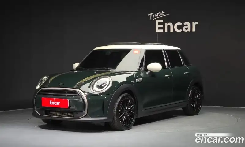 Mini Cooper 5Door Resolute Edition
