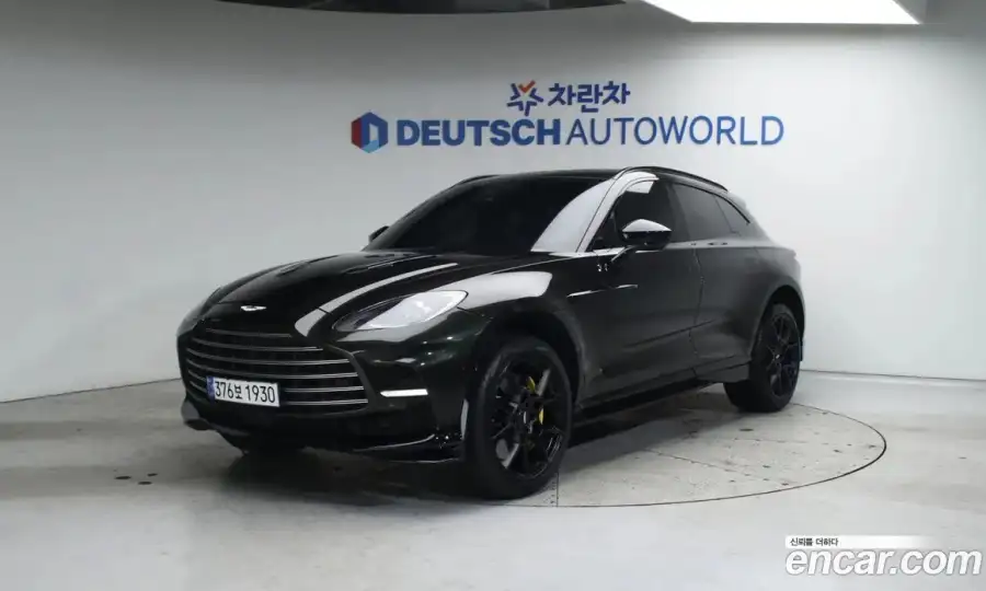 Aston Martin Dbx 4.0 V8 707