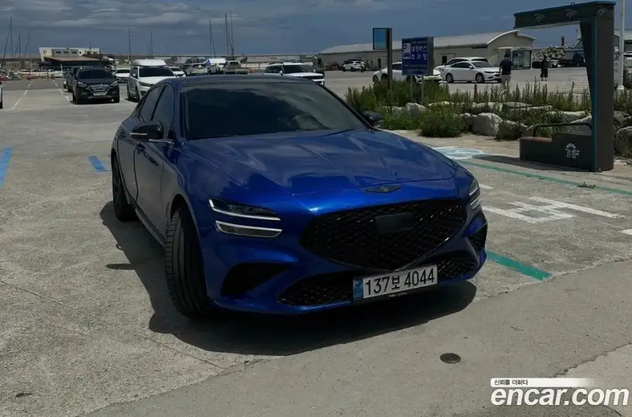 Genesis G70 Gasoline 2.0T 2WD