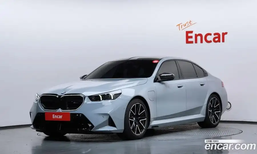 BMW M5 M5 Sedan