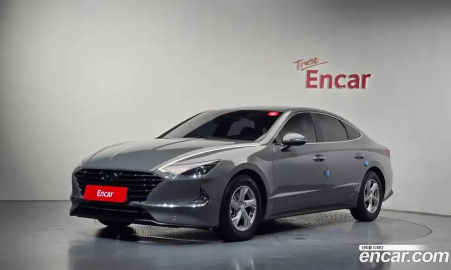 Hyundai Sonata 2.0 LPG rental car