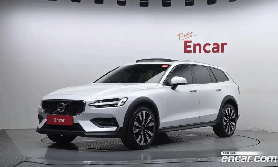 Volvo V60 B5 Pro AWD