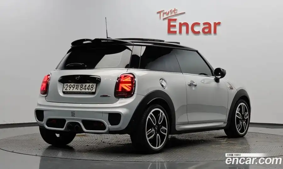 Mini Cooper JCW