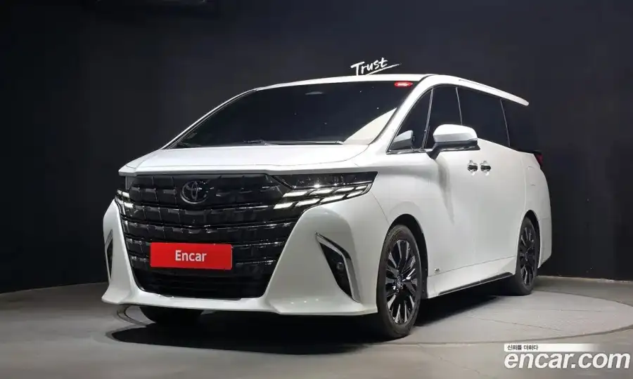 Toyota Alphard 2.5 HEV Executive AWD