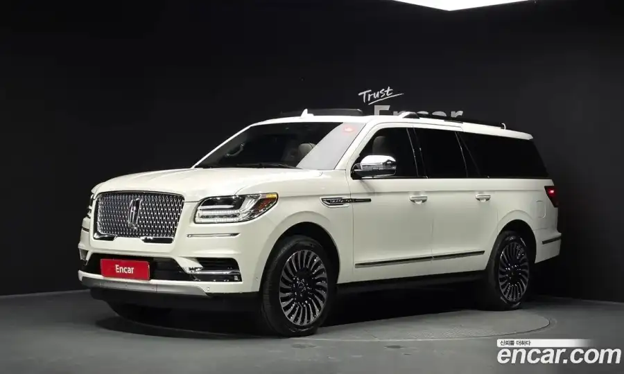 Lincoln Navigator 3.5L Black Label