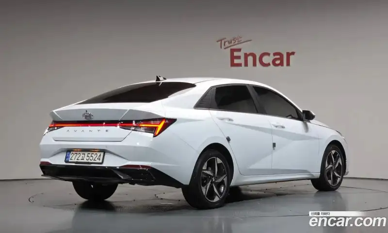 Hyundai Avante 1.6