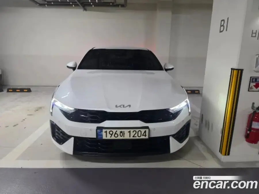 Kia K5 Prestige