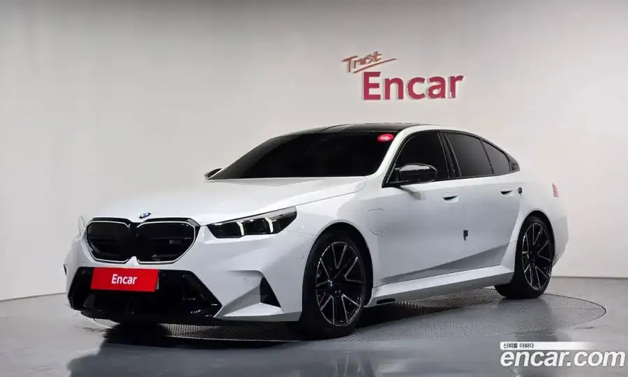 BMW M5 M5 Sedan