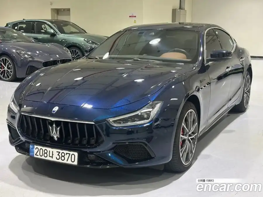 Maserati Ghibli 3.0S Q4 Modena